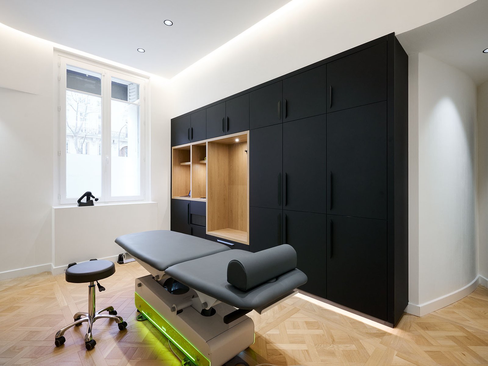 Salle individuelle du cabinet de kiné CAREA Paris 8